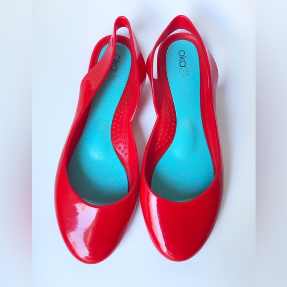 OkaB Slingback Rubber Closed Toe Sandals Size 7 - Picture 1 of 6